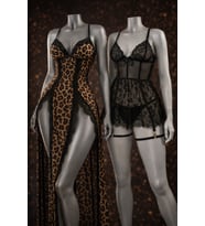 Leopar Desenli Yırtmaçlı Dantel Detaylı Göğüs Dekolteli Fantezi Gecelik 2’li Set (Karışık)