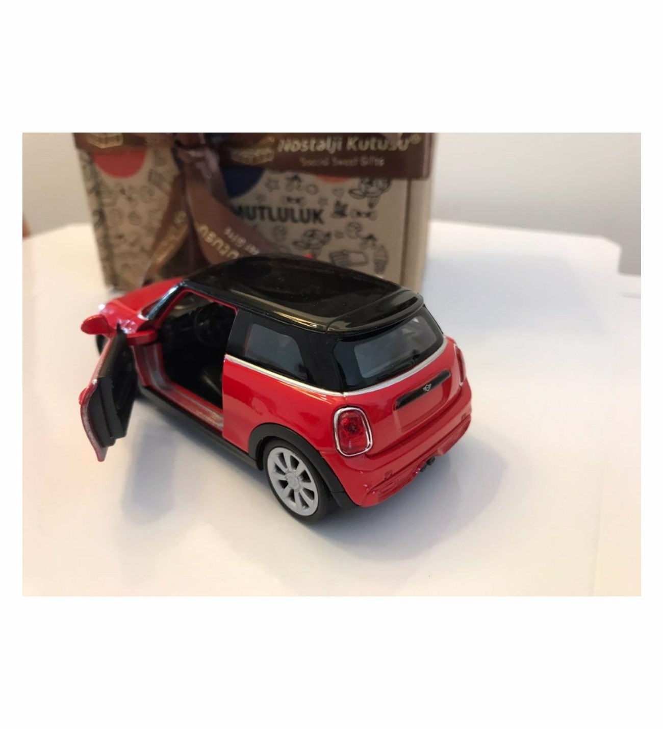 Kırmızı Mini Cooper Metal Oyuncak Model Araba
