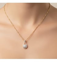 XUPİNG JEWELRY ÇİÇEK ZİRKON MODEL TAŞLI KOLYE (Sarı)