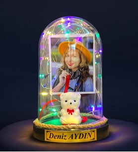 Sizlere Özel Hazırlanacak Hediye - Biblolu Tasarım İsimli ve Fotoğraflı Led Işıklı Fanus (Model 1)