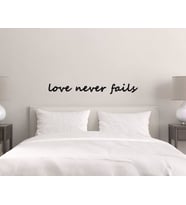 BK Home Love Never Fails Ahşap Duvar Yazısı-1 (Siyah)