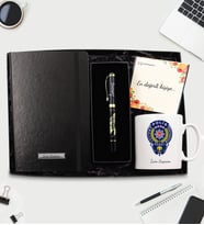 Polislere Özel Tasarım Kupa & Siyah Defter & Atatürk İmza Kabartmalı Kalem Hediye Seti