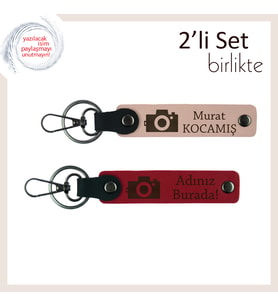 Kadrajda Aşkın İzleri, Kamera Motifli, Kişisel Yazılı Anahtarlık Hediye Seti, Yavru Ağzı-Kırmızı