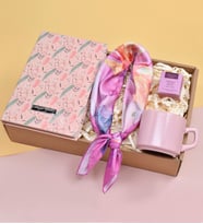 Kişiye Özel Tüy Tasarımlı Defter& Pembe Renkli Fular& Pembe Renkli Kupa& Teashop Bitki Çayı Hediye Seti