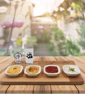 BK Gift Kişiye Özel Denizci Tasarımlı 2’li Rakı Bardağı ve Meze Tabaklı Doğal Masif Ahşap Servis Sunum Tepsisi Model 2