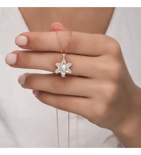 İncili Lotus Beyaz Taşlı Rose Kolye-925 Ayar Gümüş