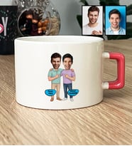 Kişiye Özel Karikatürlü Kankaya Erkek Kardeşe Abiye Hediye Lüks Fincan Doğum Günü Hediyesi