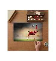 Futbolcu - Halısaha Tasarımı 240 parça Ahşap Puzzle Ahşap Kutuda MP00827