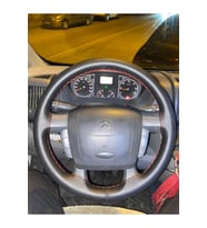 DİKİŞLİ DİREKSİYON KILIFI SİYAH DERİ KIRMIZI DİKİŞLİ CITROEN JUMPER İÇİN HIZLI KARGO