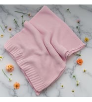 Kişiye Özel Triko Bebek Battaniyesi - %100 Pamuk, Yumuşak, Hediye ve Baby Shower İçin İdeal (Pembe)