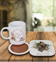 Kişiye Özel Tasarım Kupa Bardak Ve Fotoğraflı Ahşap Bardak Altlığı 99433 (Krem)