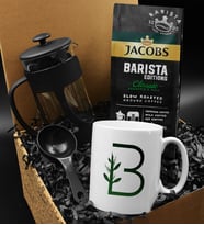 Kişiye Özel Tasarım Harf Kupa & Jacobs Barista Filtre Kahve & French Press Hediye Seti