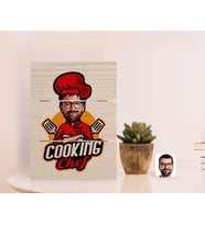 BK Gift Kişiye Özel Erkek Chef Karikatürlü Otantik Masaüstü Ahşap Palet Çerçeve-11 (Beyaz)
