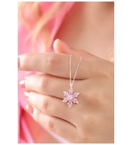 925 Ayar Gümüş Zincirli Pembe Damla Taşlı Kamelya Lotus Çiçeği Kolye