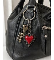 Gotik Kırmızı Kalp Figürlü Metal Anahtarlık Unisex Aksesuar