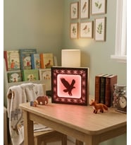 Dekoratif Kartal Figürlü Işıklı Ahşap Tablo – 14x14 cm LED Gece Lambası