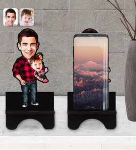 BK Gift Kişiye Özel Baba Kız Karikatürlü Ahşap Biblo Telefon Standı-2