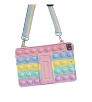 Apple iPad Pro 11 1. Nesil Kılıf Cute Dolls Standlı Eğlenceli 3D Karekterli Çocu (Mavi)