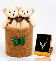 Peluş Saksıda Peluş Ayıcık Buketi ve Mikail Meleği Kolye Kadına Sevgiliye Arkadaşa Hediye Seti