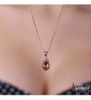 7 Renk Değiştiren Zultanite Rose Kaplama Gümüş Kolye