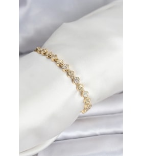 Pirinç Gold Renk VIP Seri Sıralı Yonca Model Zirkon Taşlı Kadın Bileklik - TJ-BB8273