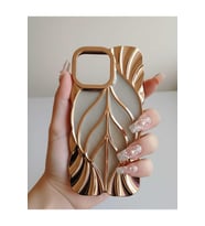 iPhone 14 Pro Yaprak Desen Kılıf Modeli