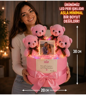 Premium Kişiye Özel Led Işıklı Fotoğraf Hediyeli 4 Lü Pembe Ayıcık Buketi