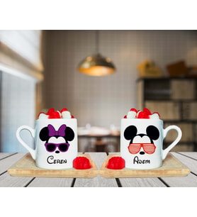 Minnie Mouse & Mickey Mouse Çift Tasarımlı Ahşap Tabaklı Kişiye Özel Türk Kahvesi Fincanı Seti