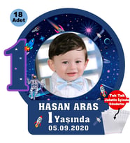 Uzay Temalı 1 Yaş 18 Adet Fotoğraflı Kişiye özel Doğum Günü Magnet Hediye Poşetli Gönderilir.