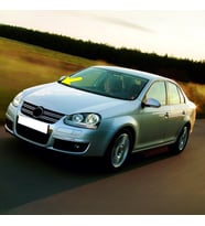 VW Jetta 2006-2011 Sağ Ön Çamurluk Üst Uç Plastik 1K5819448
