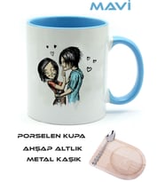 PORSELEN KUPA+AHŞAP ALTLIK+METAL KAŞIK KİŞİYE ÖZEL BASKILI (Mavi)