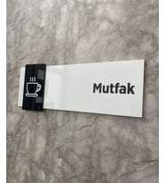 Basic Pearl Black Seri Mutfak Kapı İsimliği Yönlendirme Levhası