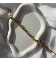 Gold Renk Modern Zincir Tasarım Çelik Bileklik Kararmaz (Altın Rengi)