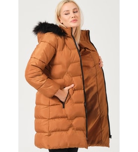 Dewberry Kadın %100 Polyester Kaban Taba Z6760 Katmanlı Kombin, Şehir ve Ofis Stili, Kazak ve Gömlek Kombini