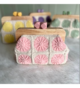 motif ahşap burlu kadın el çantası (Pembe)