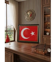 Lüks Çerçeveli El Yapımı Türk Bayrağı Makam ve Ofis Hediyesi