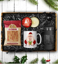 Yılbaşına Özel Noel Baba Kupası & Columbian Filtre Kahve & French Press & Yılbaşı Mumu Hediye Seti