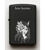 Gothik Cadı Desenli Kişiye Özel İsimli Siyah Benzinli Metal Çakmak
