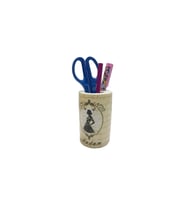 KALEMLİK MADAM DESENLİ SERAMİK OFİS GERECİ  7X7X11CM