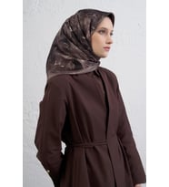 82 Armine Sura İpek Eşarp 9409D