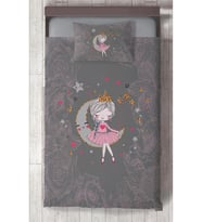 MEKTA HOME BEBEK VE ÇOCUK ODASI Ayda Oturan Kız Pembe Motifli Gri Yatak Örtüsü