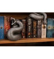 2 Parçalı Gerçek Ayrıntılara Sahip Yılan Kitap Tutucu Kitap Tutucu BOOK NOOK Taş Döküm Ağır Ürün