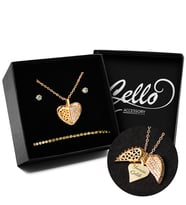 Özel Tasarım Kişiye Özel Zirkon Taşlı Gold Renk Açılır Kanatlı Kalp Melek Kolye & İkili Gold Küpe & Gold Bileklik