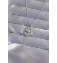pilelistore 316L Çelik Zincir Gümüş Renk Zirkon Taşlı Kabartmalı Kutup Yıldızı Kolye - TJ-BKO9016