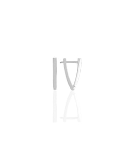 Söğütlü Silver Gümüş rodyumlu 13 mm özel tasarım üçgen küpe