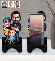 BK Gift Kişiye Özel Tesettürlü Aile Karikatürlü Ahşap Biblo Telefon Standı-1
