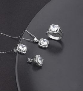 925 Ayar Gümüş Baget Taşlı Kare Model Takı Seti