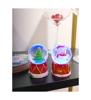 Yeni Yıl Işıklı Çam Ağacı Ve Kardan Adam Temalı Yılbaşı 2 Adet Mini Boy Işıklı Kar Küresi 6,5 Cm (Kırmızı)
