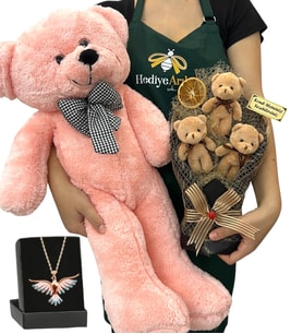 Kişiye Özel 3'lü Peluş Ayıcık Buketi, Renkli Anka Kuşu Kolye ve Pembe Peluş Ayıcık (Model 1)