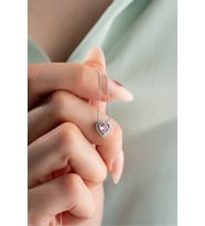 925 Ayar Gümüş Rodyum Kaplama Pembe Taşlı Kalp Kolye
